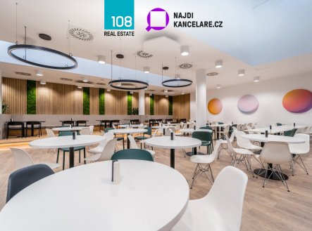 Pronájem kanceláře, 860 m²