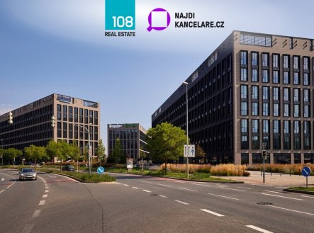 Pronájem kanceláře, 565 m²