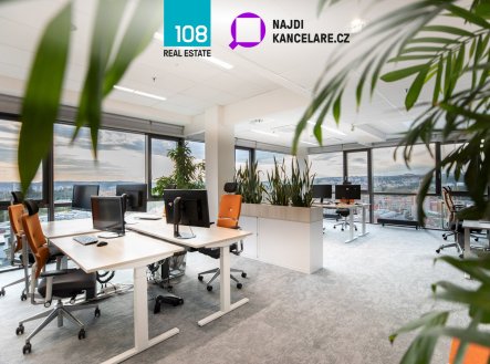 Pronájem kanceláře, 548 m² obrázek