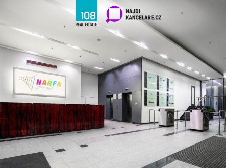 Pronájem kanceláře, 548 m²