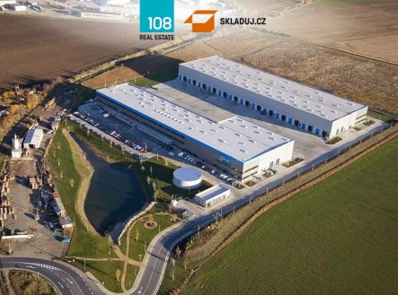 Pronájem komerčního objektu, sklad, 1 800 m²