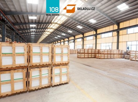 Pronájem komerčního objektu, sklad, 6 200 m²