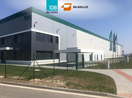 Pronájem komerčního objektu, sklad, 4 612 m²