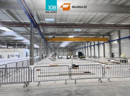 Pronájem komerčního objektu, sklad, 30 000 m²