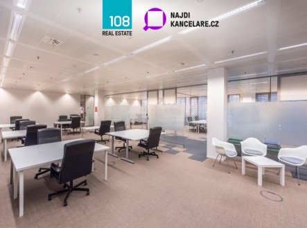Pronájem kanceláře, 651 m²