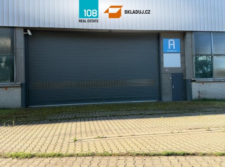 Pronájem komerčního objektu, sklad, 10 500 m²