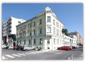 Pronájem kanceláře, 325 m²