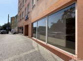 Pronájem obchodní prostory, 323 m²
