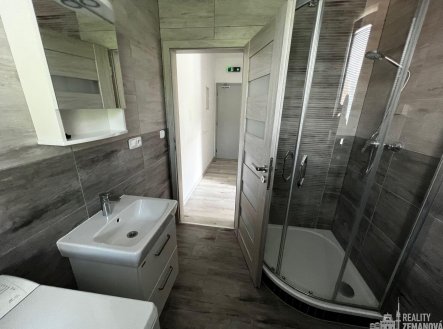 Pronájem bytu, 1+kk, 22 m² obrázek