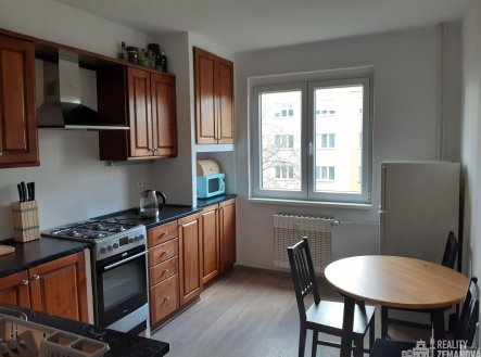 Pronájem bytu, 2+1, 66 m²