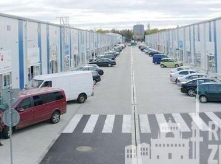 Pronájem skladu, 205 m²