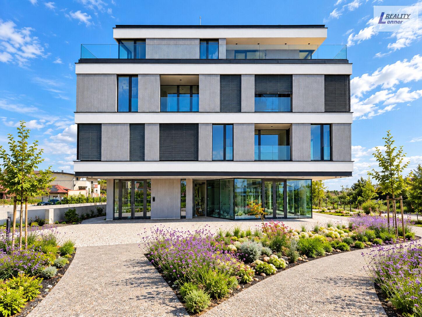 Pronájem bytu 2+kk, Rezidence Do Zahrádek II, 75 m2, 2. patro, lodžie 5 m2