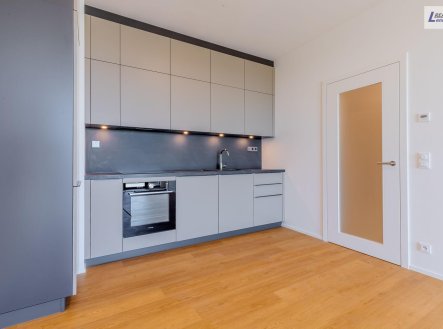 Pronájem bytu, 2+kk, 59 m²