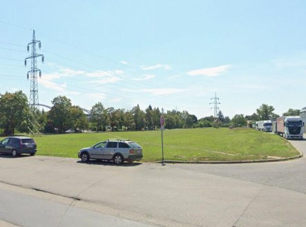 Prodej pozemku pro komerční výstavbu, 8 990 m²