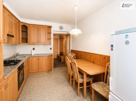Pronájem bytu, 3+1, 91 m²