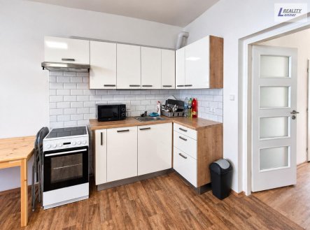 Pronájem bytu, 1+kk, 43 m²