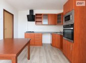 Pronájem bytu, 3+1, 99 m²