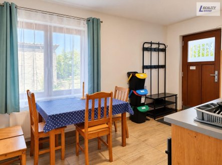 Pronájem bytu, 2+1, 62 m²