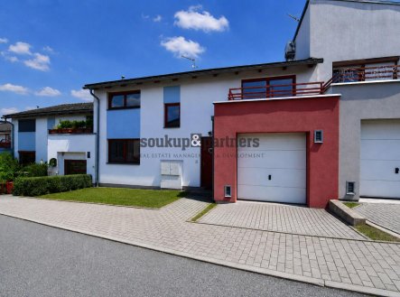 Prodej bytu, 3+kk, 88 m²