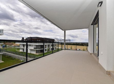 Pronájem bytu, 3+kk, 117 m²