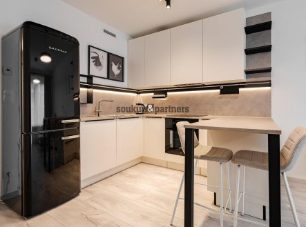 Pronájem bytu, 2+kk, 92 m²