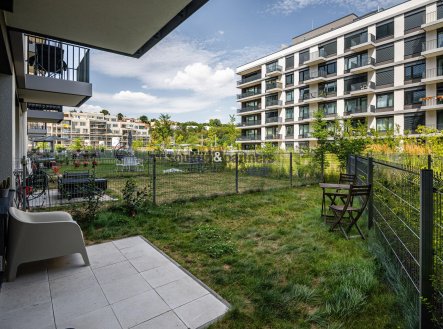 Pronájem bytu, 2+kk, 92 m²
