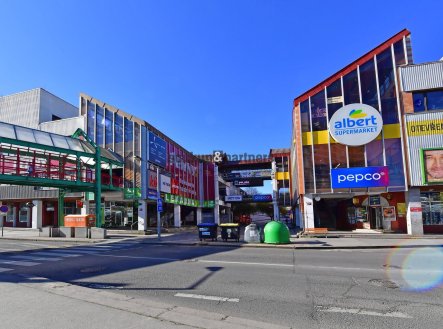 Pronájem obchodní prostory, 170 m²