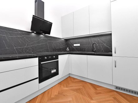 Prodej bytu, 2+kk, 60 m²