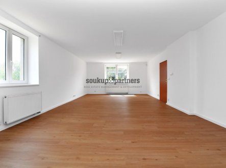 Pronájem domu/vily, 180 m²