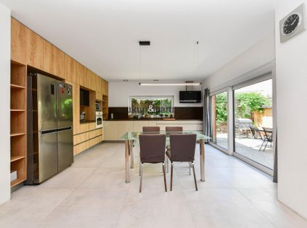Pronájem bytu, 4+1, 121 m²
