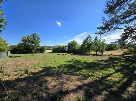 Prodej pozemku, trvalý travní porost, 669 m²