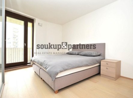 Pronájem bytu, 3+kk, 80 m²