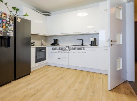 Pronájem bytu, 2+kk, 65 m²