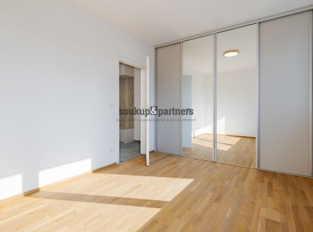 Pronájem bytu, 2+kk, 62 m²