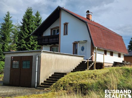 Prodej domu/vily, 180 m² obrázek
