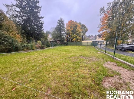 Pronájem pozemku, zahrada, 250 m²