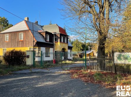 Prodej hotel, 1 500 m²