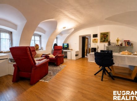Prodej hotel, 271 m²
