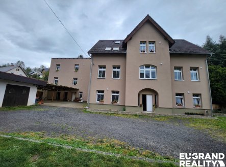 Pronájem bytu, 1+kk, 35 m² obrázek