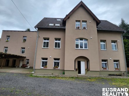 Pronájem bytu, 1+kk, 35 m²