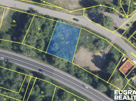 Prodej pozemku pro bydlení, 858 m²