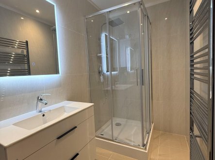 Pronájem bytu, 3+kk, 47 m²