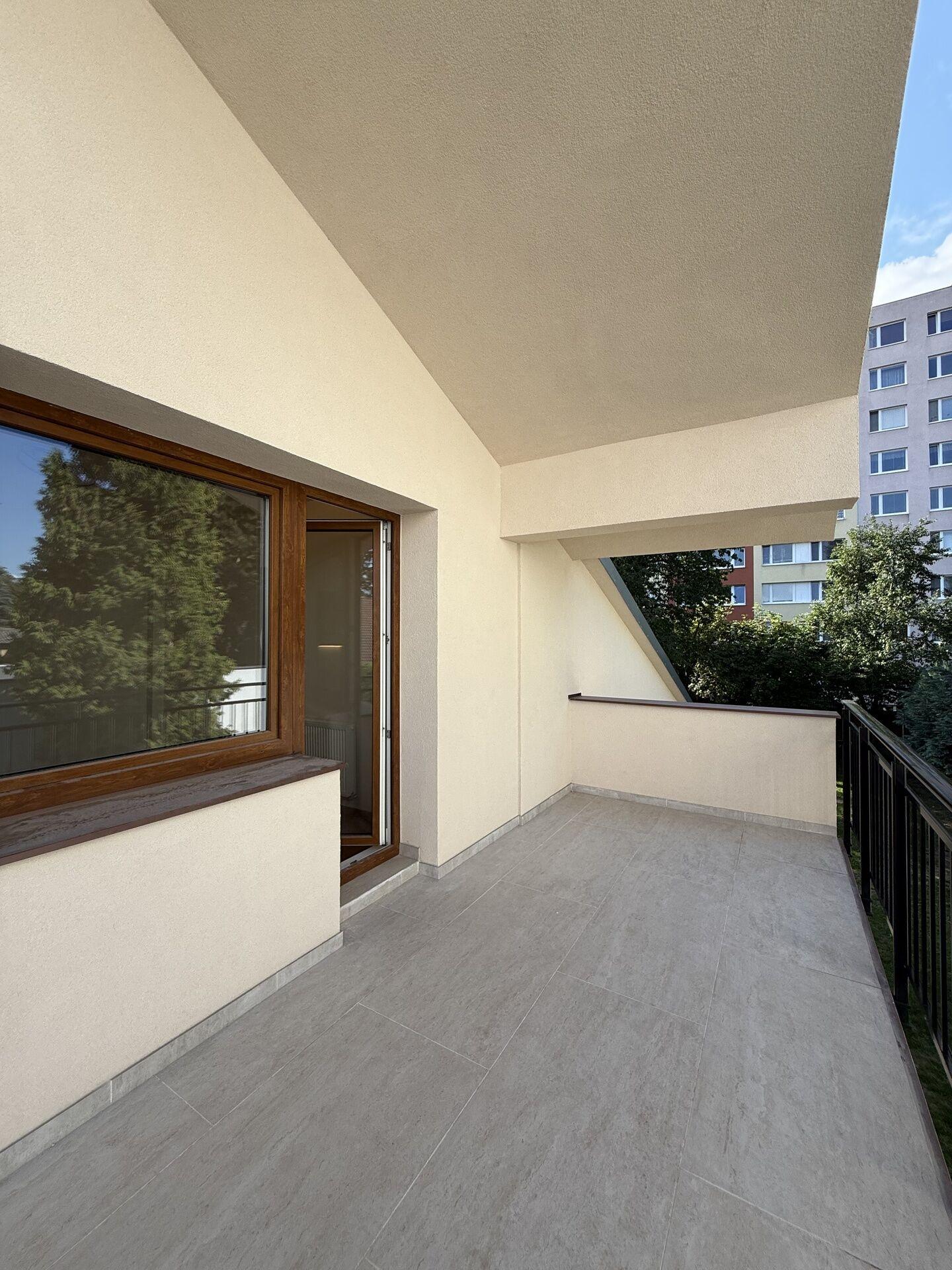Pronájem nového bytu 3+kk, 47,7m² s terasou 11,5m2 - Stadická