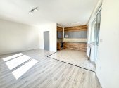 Pronájem bytu, 3+kk, 78 m²