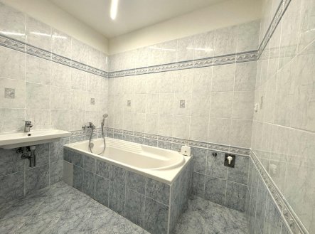Pronájem bytu, 3+kk, 78 m²