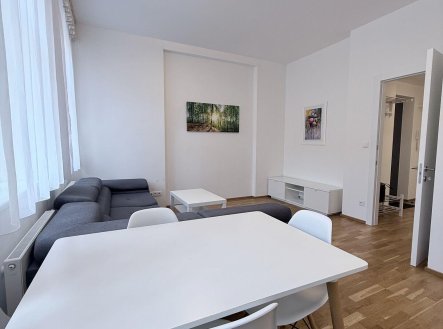 Pronájem bytu, 2+kk, 47 m²