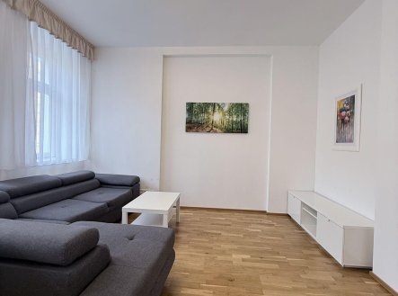 Pronájem bytu, 2+kk, 47 m²