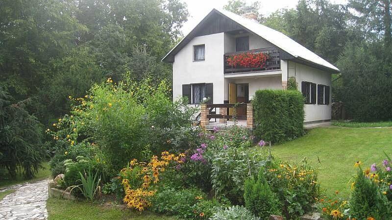 Pronájem zděné chaty 4+1 k dlouhodobému bydlení – Oleško