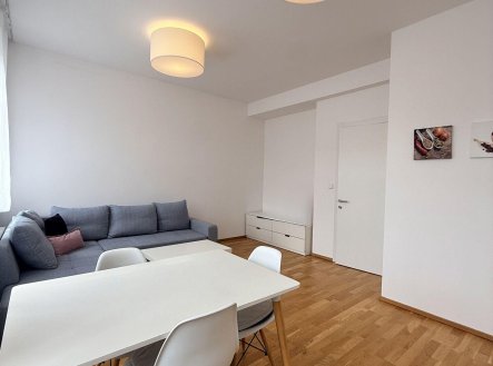 Pronájem bytu, 2+kk, 47 m²