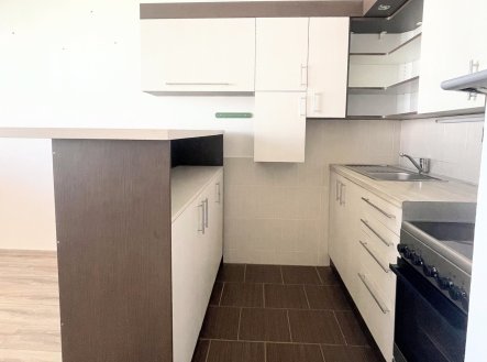 Pronájem bytu, 2+kk, 43 m²